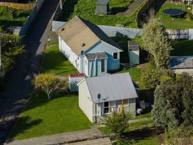 2A Macky Street, Taita