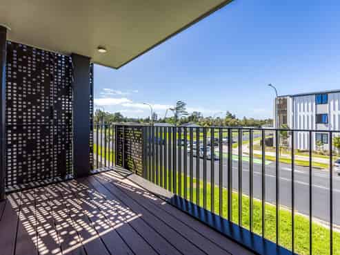 7/4 Ara Kataraina, Mangere