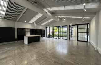 Stunning Standalone Office / Showroom