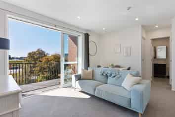 306/1B Soljak Place, Mount Albert