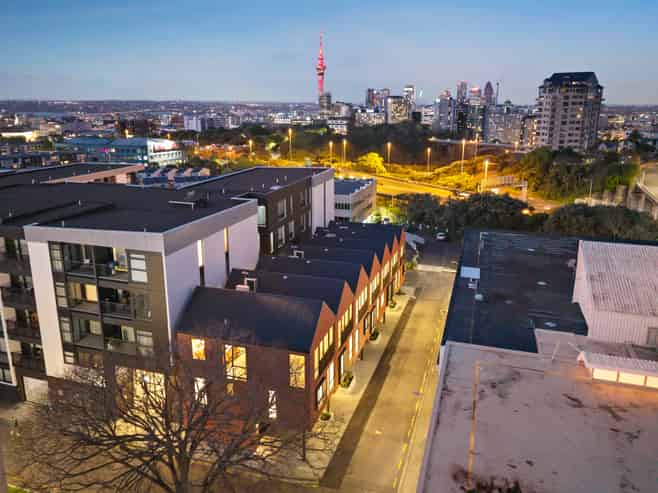 6/3 Madeira Lane, Grafton