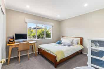 64A King George Avenue, Epsom