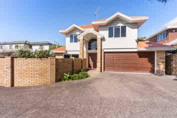 64A King George Avenue, Epsom