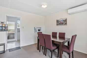 2/84 Portage Road, New Lynn