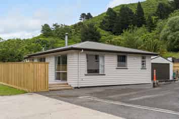 53 Wairau Road, Picton