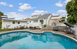 43 Webber Street, Westmere