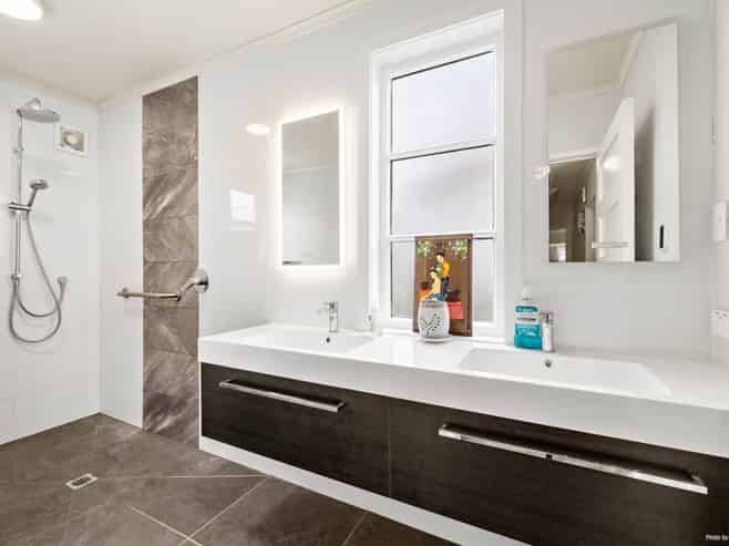 43 Webber Street, Westmere