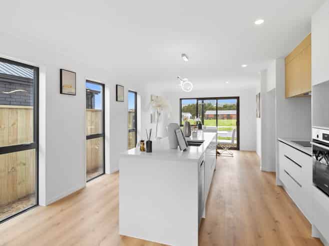 113 John Main Drive, Ramarama