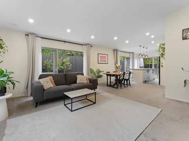 38A Sequoia Place, Sunnynook