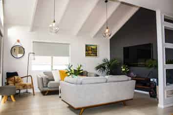 87A Unsworth Drive, Unsworth Heights