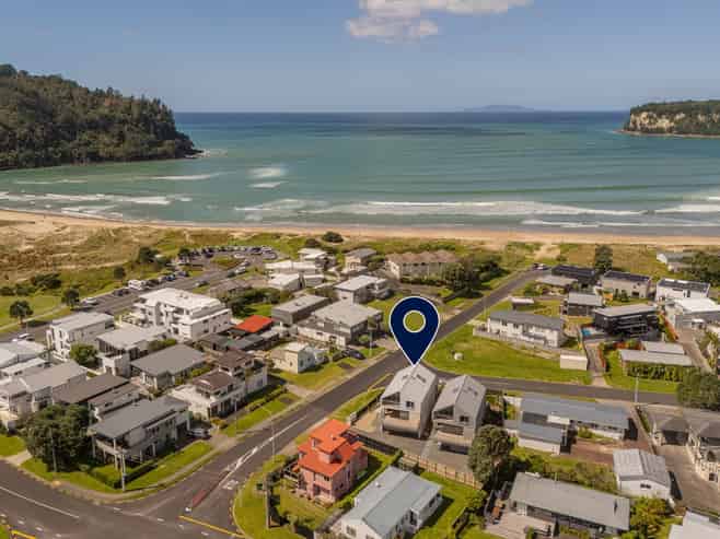 203 Winifred Avenue, Whangamata