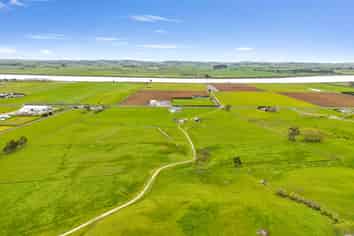 6320 State Highway 12 Arapohue, Dargaville