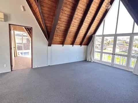 399 Welcome Bay Road, Welcome Bay