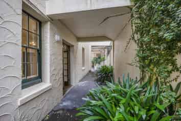 11/128 Newton Road, Eden Terrace