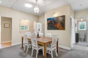 8 Oregon Avenue, Avondale