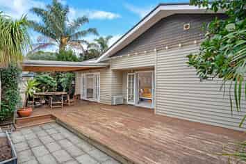 8 Oregon Avenue, Avondale