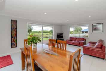 27 Awhitu Road, Kerikeri