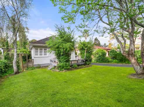 67 Tiverton Road, Avondale