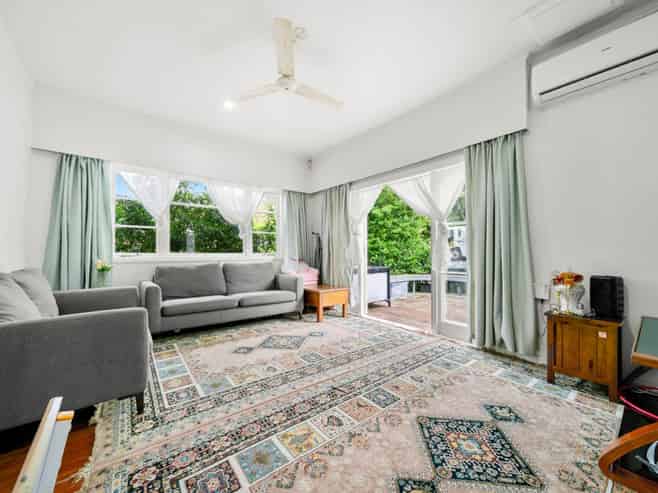67 Tiverton Road, Avondale