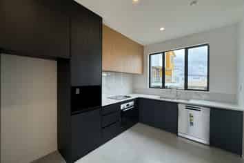 13/28 Lavelle Road, Henderson