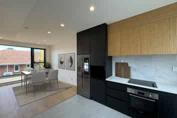 13/28 Lavelle Road, Henderson