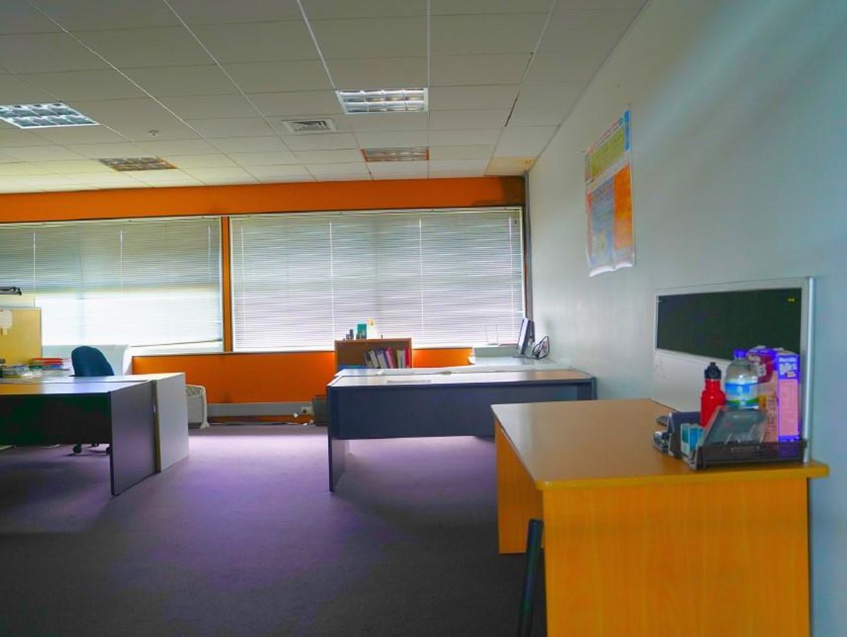 Flexible Office Layout Options - Prikaz 2