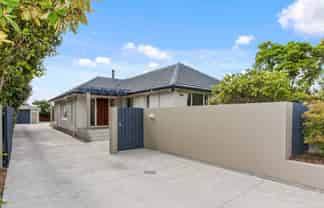 204 Avonhead Road, Avonhead