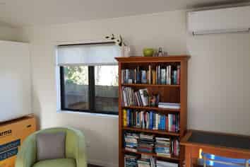 38B Sunnynook Road, Sunnynook