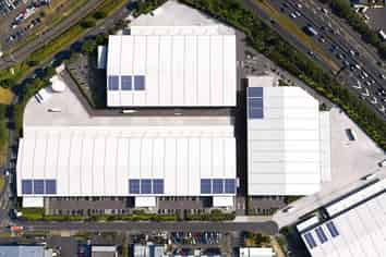 Energy-Efficient High-Stud Warehousing