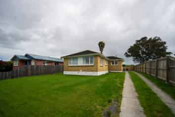19 Aspiring Crescent, Chartwell