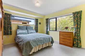 33/42 Main Road, Tawa