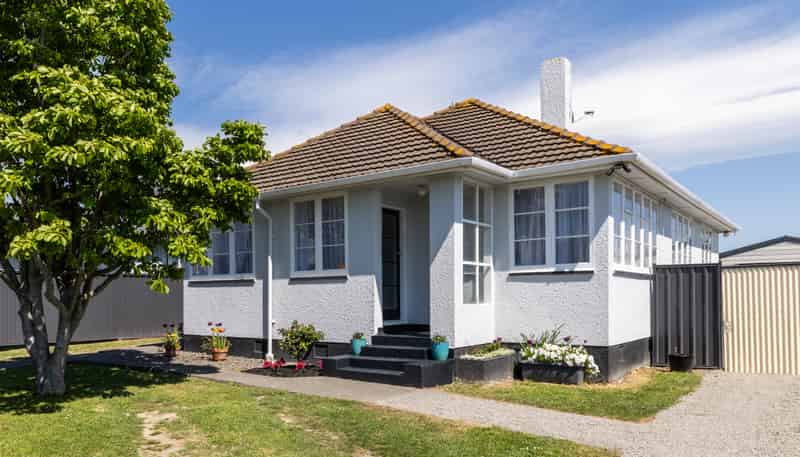 11 Massey Crescent, Marewa