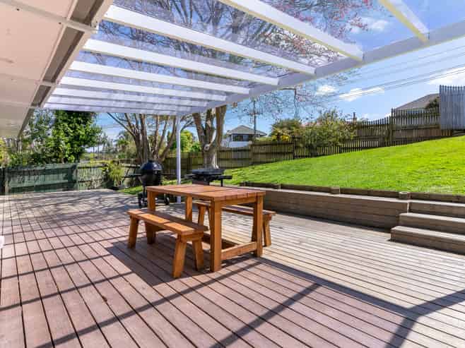 64 Taupo Street, Green Bay