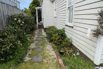 Auckland - Address withheld