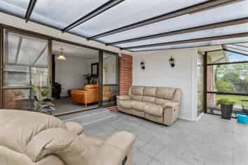 11 Logie Place, Bromley