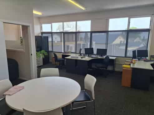 Professional office in Central Cambridge