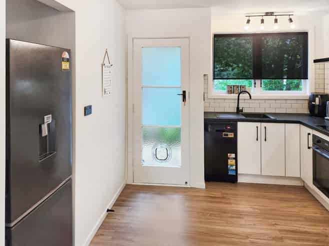 B/5 Coates Grove, Silverstream