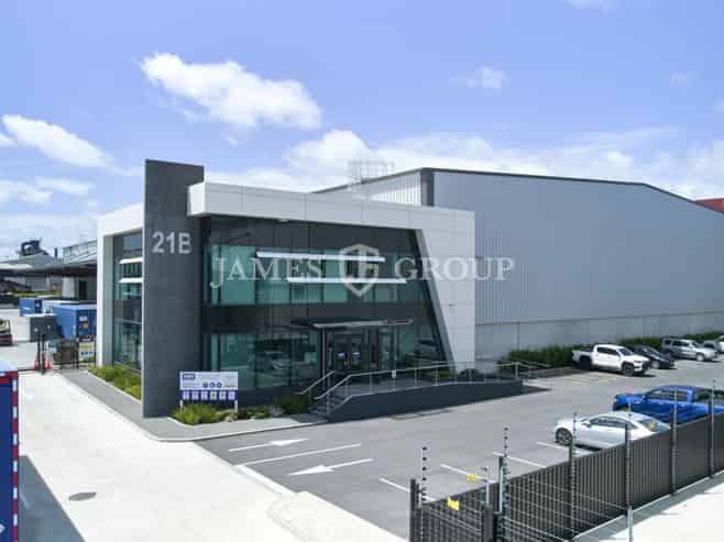 A-Grade Wiri Facility with Canopy & Yard