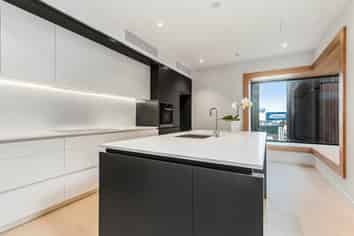T04/143 Pakenham Street West, Wynyard Quarter