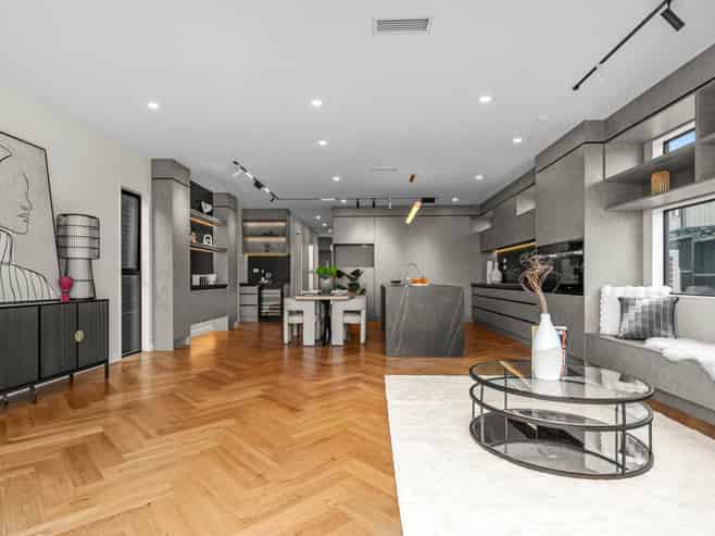 5 Pakirikiri Street, Long Bay