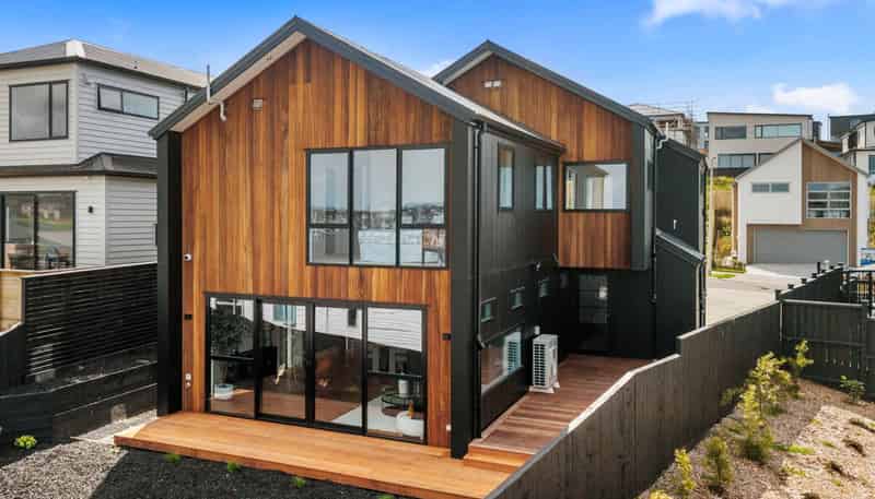 5 Pakirikiri Street, Long Bay