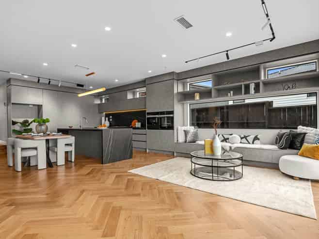 5 Pakirikiri Street, Long Bay