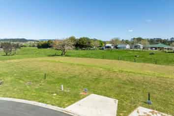 10 Robert Bruce Place, Waipu