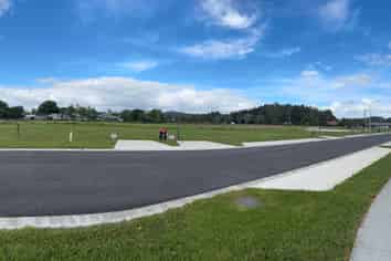 10 Robert Bruce Place, Waipu