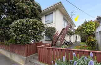 3/154 Onepu Road, Lyall Bay