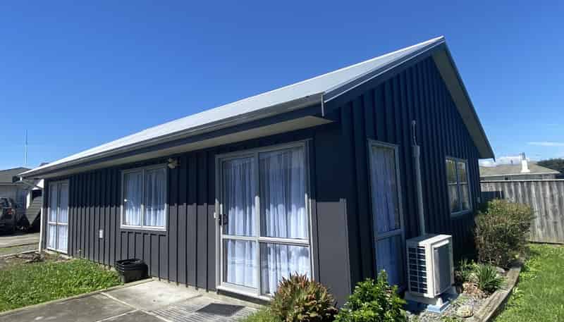 61 Lipscombe Crescent, Havelock North