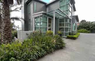 Auckland - Address withheld