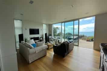 Auckland - Address withheld