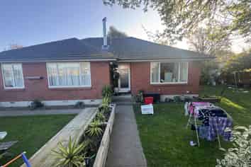 127 Gayhurst Road, Dallington