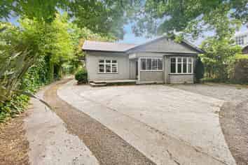 22 Straven Road, Riccarton